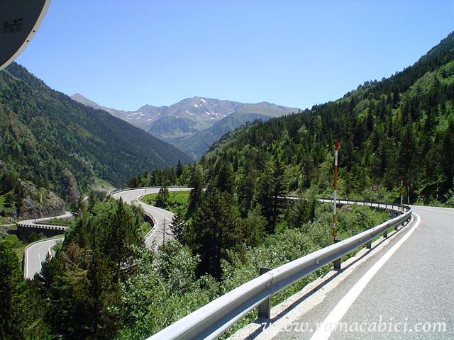 Vista a la entrada del tnel