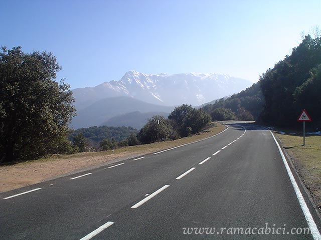 Pequeo descenso del Coll de Bordoriol